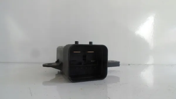 VW UP Kylarfläktkontroll OEM 1S0919506 image 4