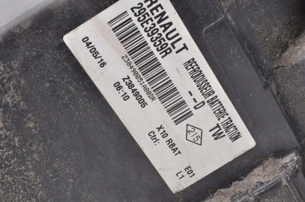 Refroidisseur Batterie Renault Zoe OEM 295E39359R - Occasion image 4