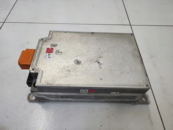 Laadregelmodule OEM 5QE915684A Audi Q8 e-tron image 2