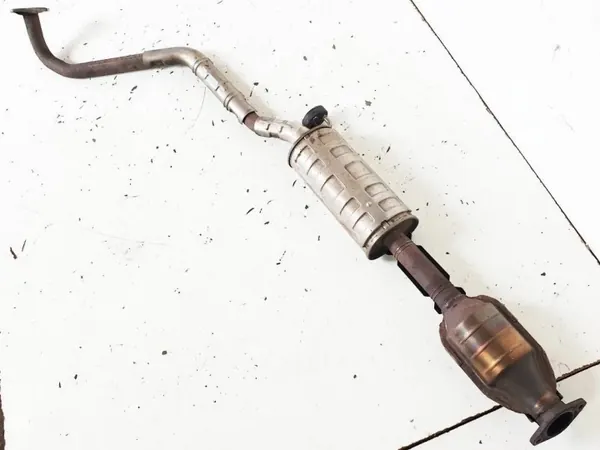 Uitlaatdemper Hyundai Veloster I 1.6 GDi OEM u2b923 image 3