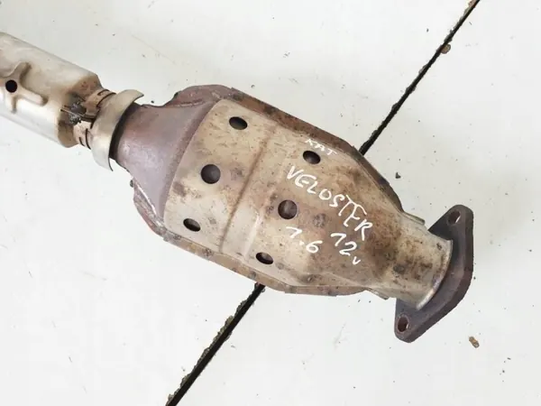 Uitlaatdemper Hyundai Veloster I 1.6 GDi OEM u2b923 image 6