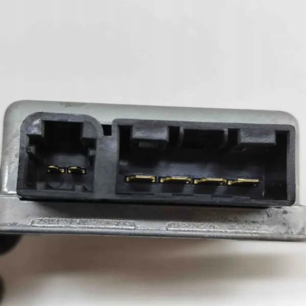 Controlador bomba combustível OEM W4T80573 Mazda 2 1.5L image 6