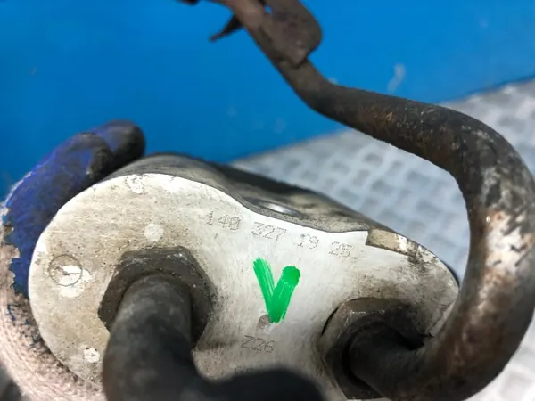 Mercedes W140 Nivo-venttiili OEM 1403271925 image 3