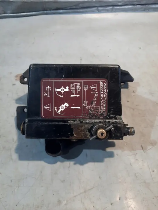 Pompe de levage cabine Renault OE OEM 5010615920 image 2