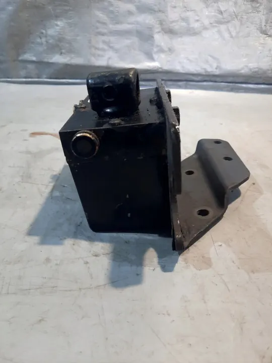 Pompe de levage cabine Renault OE OEM 5010615920 image 10