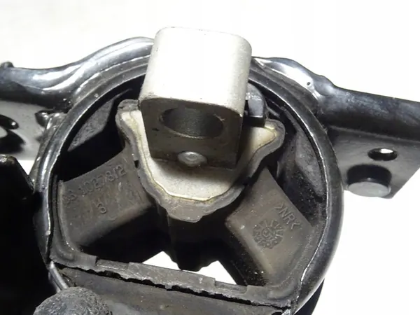 Ylävaihteiston Kiinnike Skoda Rapid 2012-2015 1.2 TSI 6RF199555H image 6