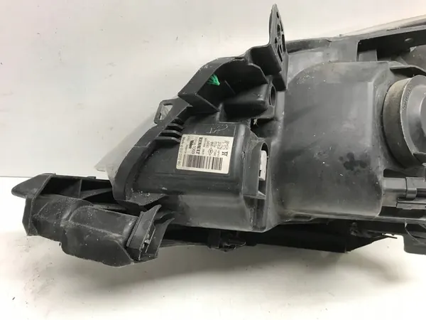 FARO DIREITO RENAULT CLIO III 7701061069 image 7