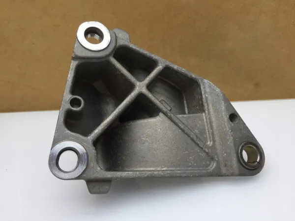 Antriebswellenhalter OEM 397746410R Renault image 3