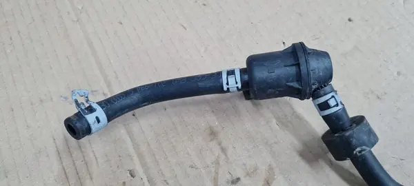 S5 8W A5 Tuyau de Soupape de Carburant 3.0 TFSI 8W0201991AF image 2