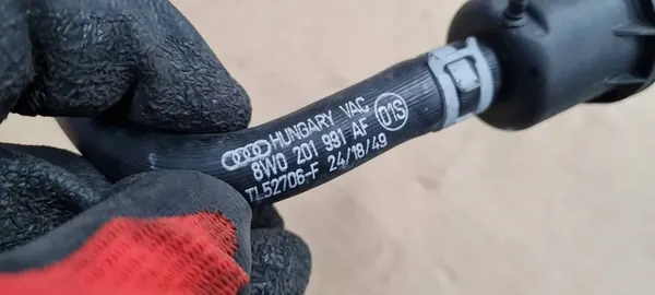 S5 8W A5 Tuyau de Soupape de Carburant 3.0 TFSI 8W0201991AF image 6