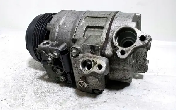 Compressore aria condizionata BMW OE 447220-8027 image 3