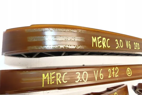 MERCEDES GLK X204 C280 C300 3.0 V6 Kit de distribución image 4