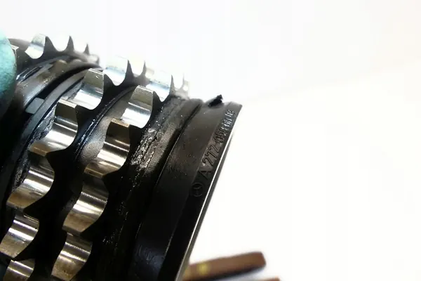 MERCEDES GLK X204 C280 C300 3.0 V6 Kit de distribución image 5