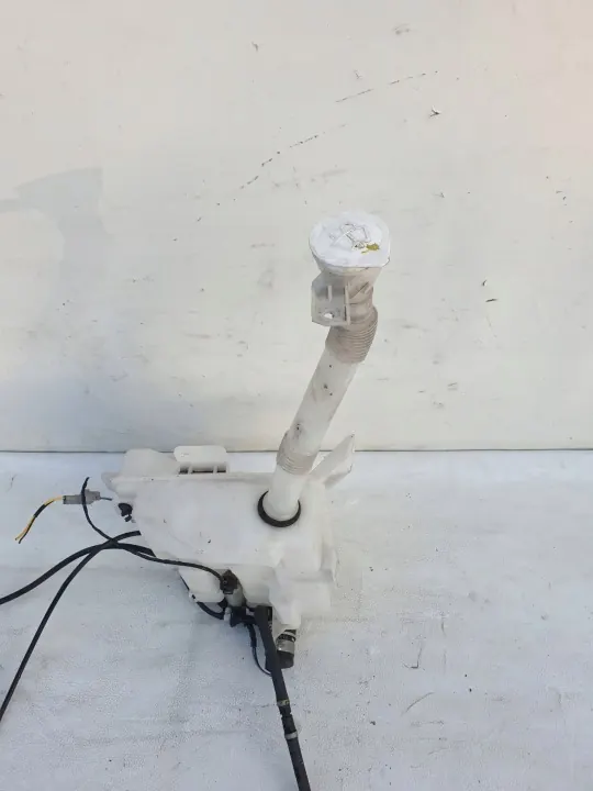 Réservoir lave-glace avant Mitsubishi ASX 10-12 OEM image 5