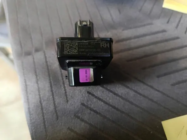OEM 190008 Voor rechter dorpellamp voor BMW i4 G22 G23 G26 image 3