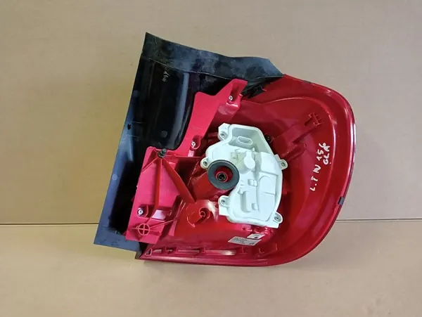 Lámpara trasera izquierda Mercedes A156 W156 156 GLA 12- A1569060758 image 3