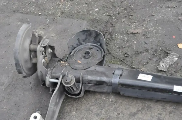 FIAT 600 takajousituspalkki OEM 267487 image 6