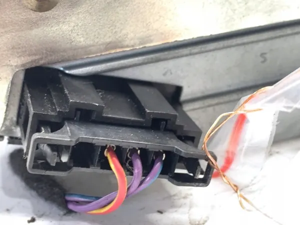 Blocage de direction AUDI A8 D3 4E0905852C OEM image 3
