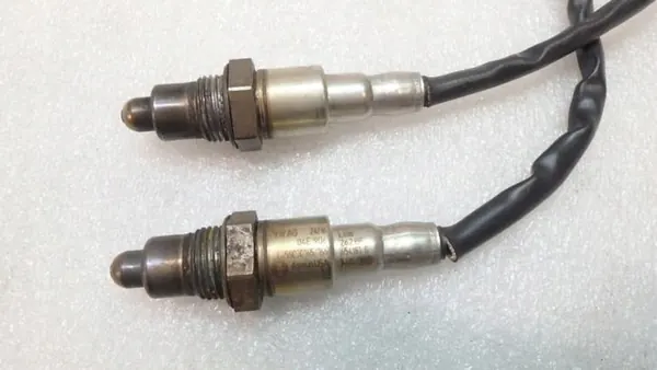 Sensor Lambda VW SEAT SKODA AUDI TSI 04E906262BF image 2