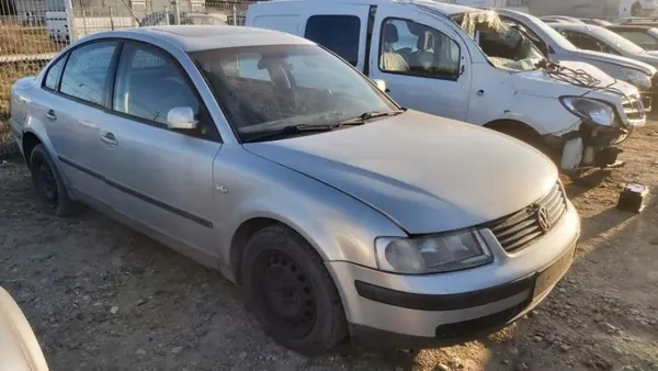 Öljypumppu OEM 06a115105 Volkswagen Passat 1.9L image 5