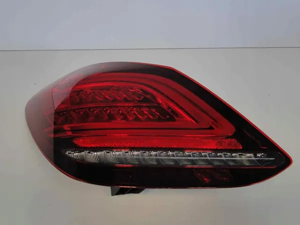 MERCEDES C KLASA W205 LINKER ACHTERLICHT AMG image 2