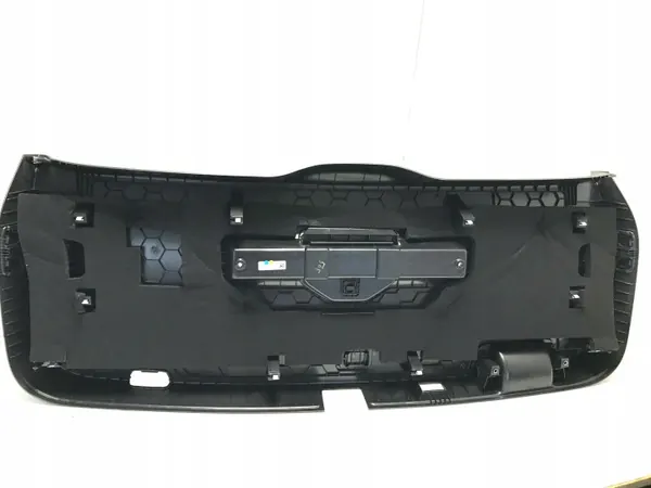 OEM 760867601C Garniture Hayon VW Touareg III image 10