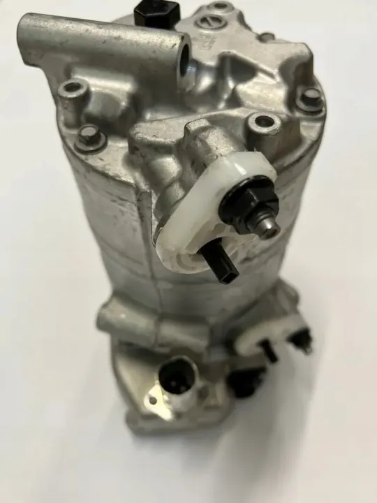 Ilmastointikompressori Volvo 32130500 image 3