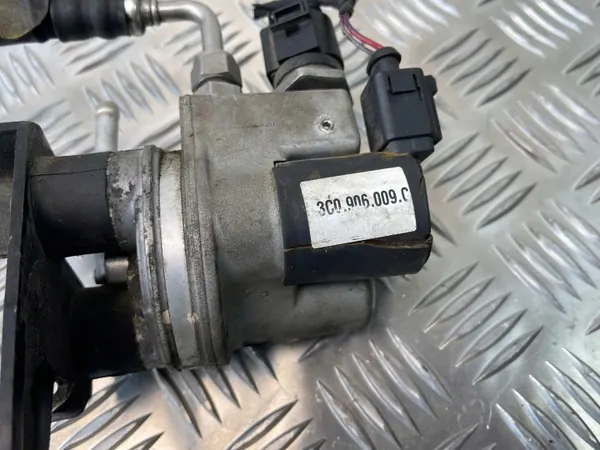 Redutor CNG usado OEM 3C0906009C para VW Passat B6 image 5