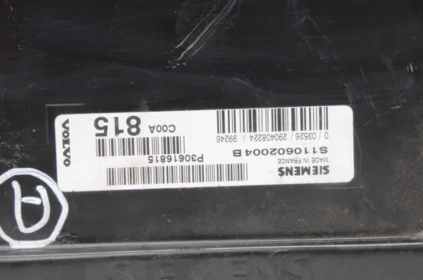 Ordinateur Moteur Volvo OEM 30616815 pour S40/V40 1.8 image 4