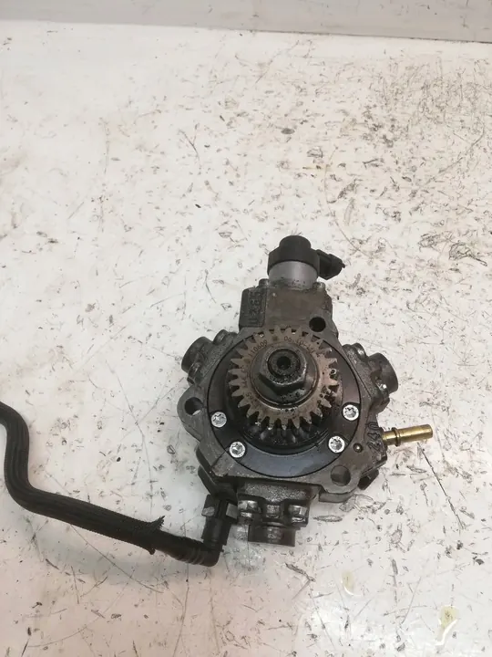 Bomba de combustible de alta presión Nissan Qashqai 2016 OEM image 6