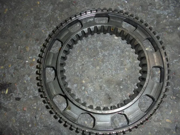 Pignon Scania OEM 1730175 - État Utilisé image 2