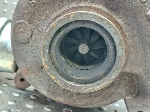 Turbocompresor OEM S25165712 para Alfa Romeo 159 image 6