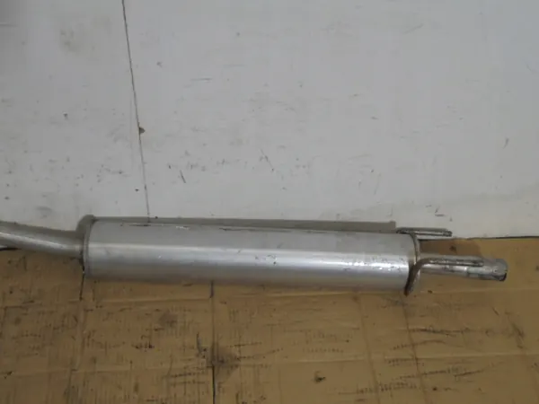 OEM 05,145 Silenciador central usado para Opel Corsa C image 6