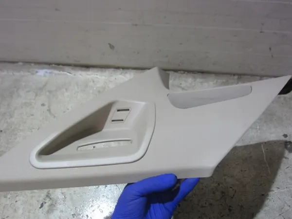 BMW X5 F15 D-pilaarbekleding Links Oyster OEM 51437344217 image 5