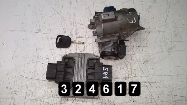 Käytetty Ford Fusion ECU OEM AM-324617 (2004) image 2