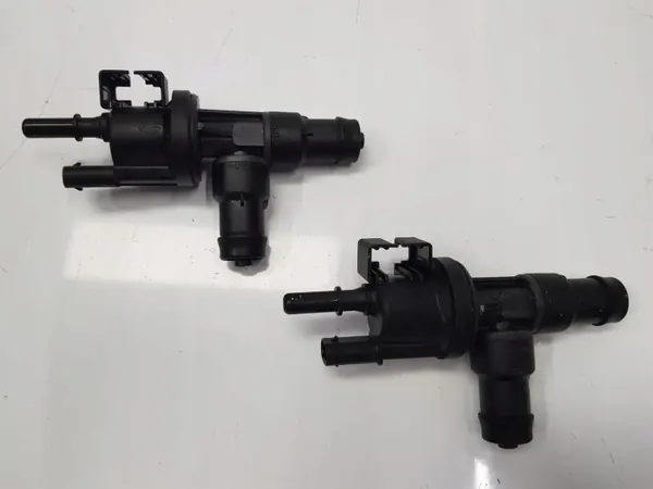 Soupape de ventilation réservoir carburant OEM 0280142544 - BMW image 3
