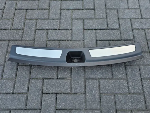 Cadillac Optiq Couvre-ceinture arrière OEM 186727070 image 2