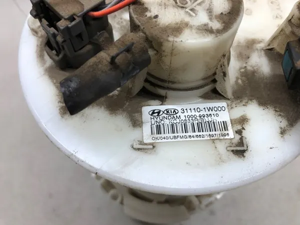 Bomba de combustível KIA RIO III 1.2 84CV 2011-2017 OEM 31110-1W000 image 3