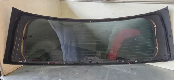 Vitre arrière Mercedes ML W164 OEM - Teintée foncée image 3