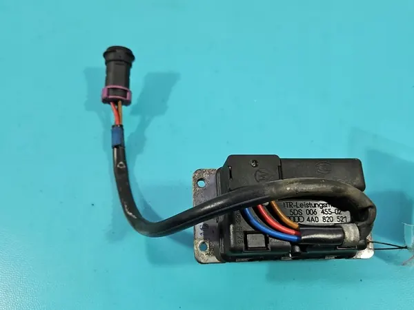 Weerstand Audi A8 D2 4A0820521A image 5