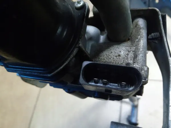 Pyyhkijämekanismi VW Tiguan 5N Golf VII OEM image 10