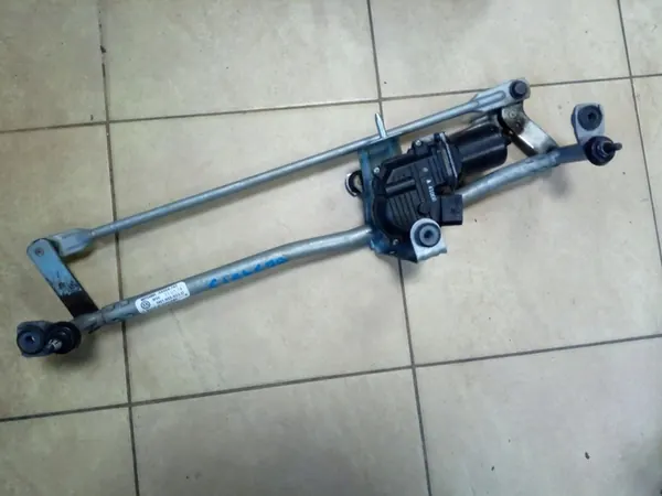 Pyyhkijämekanismi VW Tiguan 5N Golf VII OEM image 5