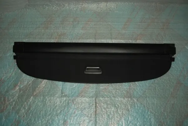Audi Q8 4M8 Tavaratilan Rulla OEM 4M8863553 image 2