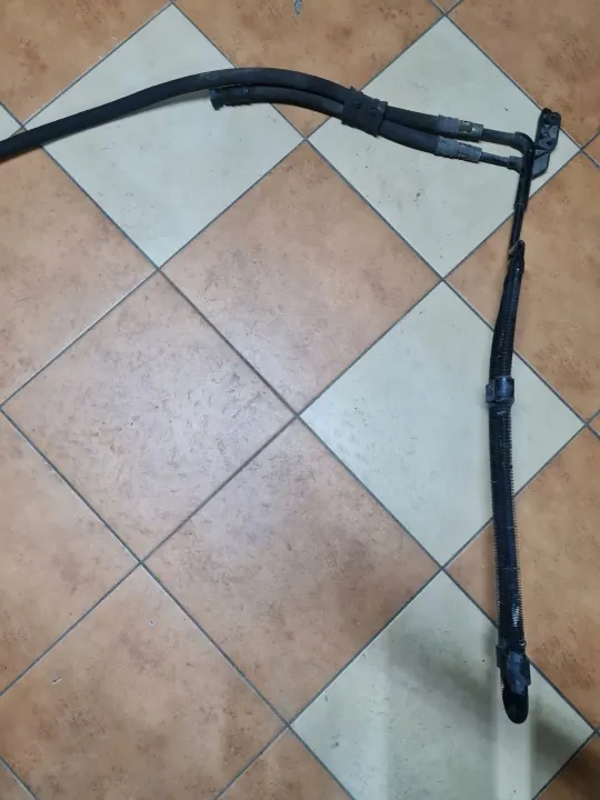 Refroidisseur d'huile direction Mercedes Actros MP4 A9604601462 image 2