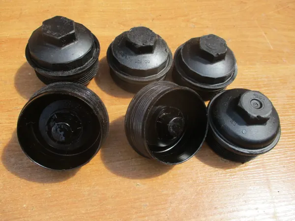 Öljynsuodattimen kansi OPEL ZAFIRA B VECTRA C image 2