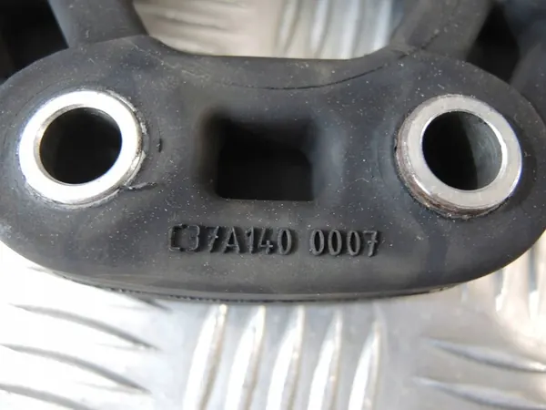 Alfa Romeo Giulia 2015 Roulement de Support de Transmission C37A1400007 image 2