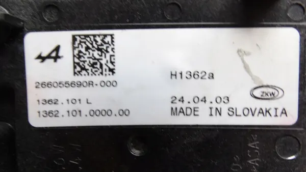 Alpine A290 voorbumper DRL OEM 1362.001.0020 image 6