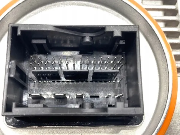 Xenon-virtalähde OEM 992941571AA Skoda Superb III:lle image 4
