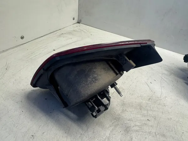 VW GOLF V PLUS LÁMPARA TRASERA IZQUIERDA 5M0945093J image 6