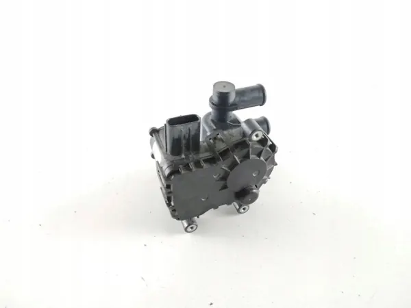 Toyota RAV4 AC-delar OEM 1137401600 - Begagnad image 3